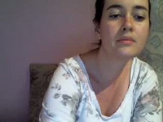 elbereth123 hot naked camgirl outdoors